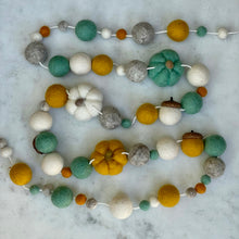 Load image into Gallery viewer, Seafoam Pumpkin Wool Garland