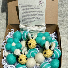 Load image into Gallery viewer, DIY Bee Garland Kit - Teal