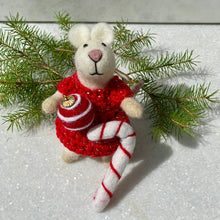 Load image into Gallery viewer, Felted Mouse Holiday Friends Collection