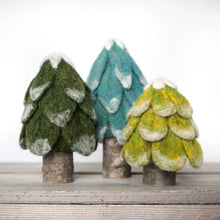Load image into Gallery viewer, Evergreen Trees Needle Felting Kit