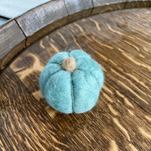 Load image into Gallery viewer, Pumpkin Felted Soap - Small