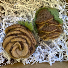 Load image into Gallery viewer, Wool Pinecone Ornament Set of 2