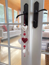 Load image into Gallery viewer, Vertical Swag Garlands