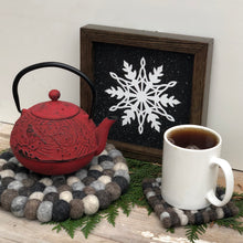 Load image into Gallery viewer, Felt Ball Trivets - Stone