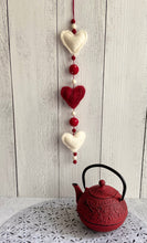 Load image into Gallery viewer, Vertical Swag Garlands