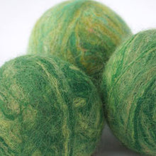 Load image into Gallery viewer, Felted Soap Ball - Green