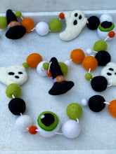 Load image into Gallery viewer, Halloween Wool Garland