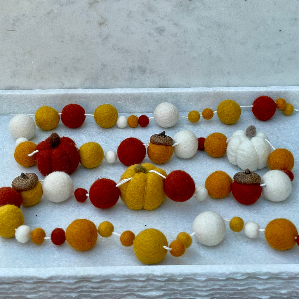 Spiced Cider Wool Garland