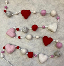 Load image into Gallery viewer, Valentine Heart Wool Garland
