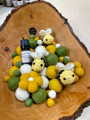 Bees and Blooms Felt Potpourri Sets - Multiple Colors & Scents