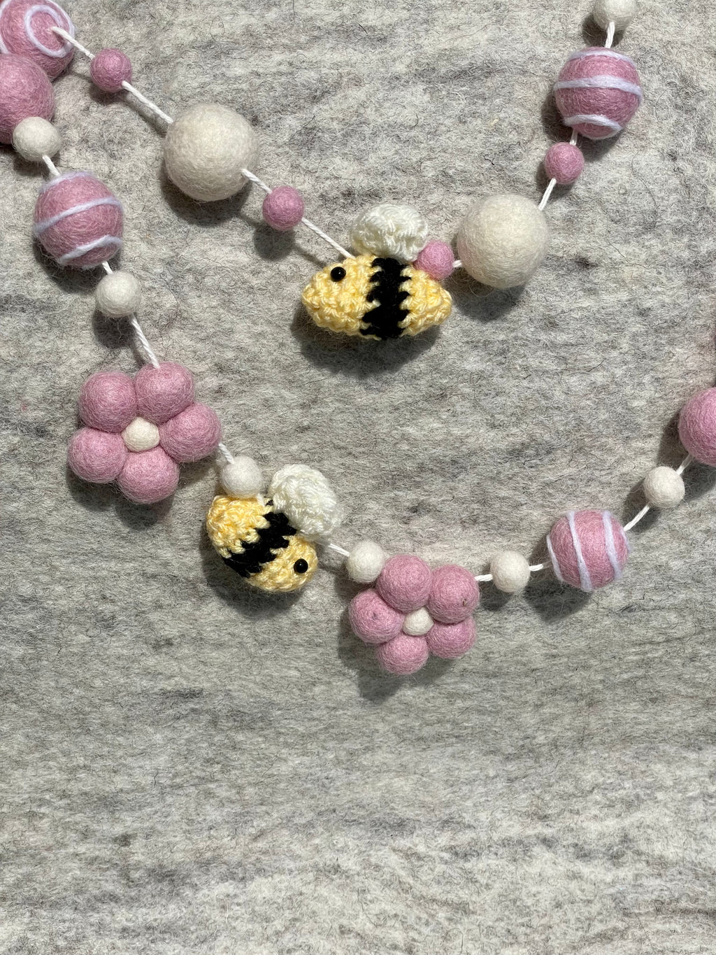 Bee Garland - Pink