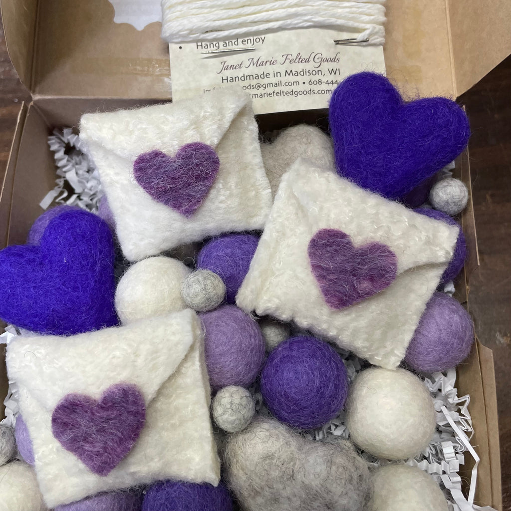 Hearts and Love Letters Valentine Garland Kit - Purple