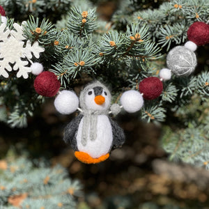 Gray Penguin Wool Garland