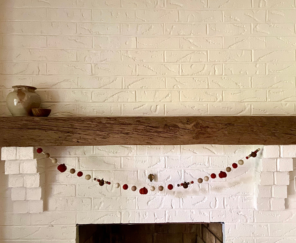 Pumpkin Spice Wool Garland