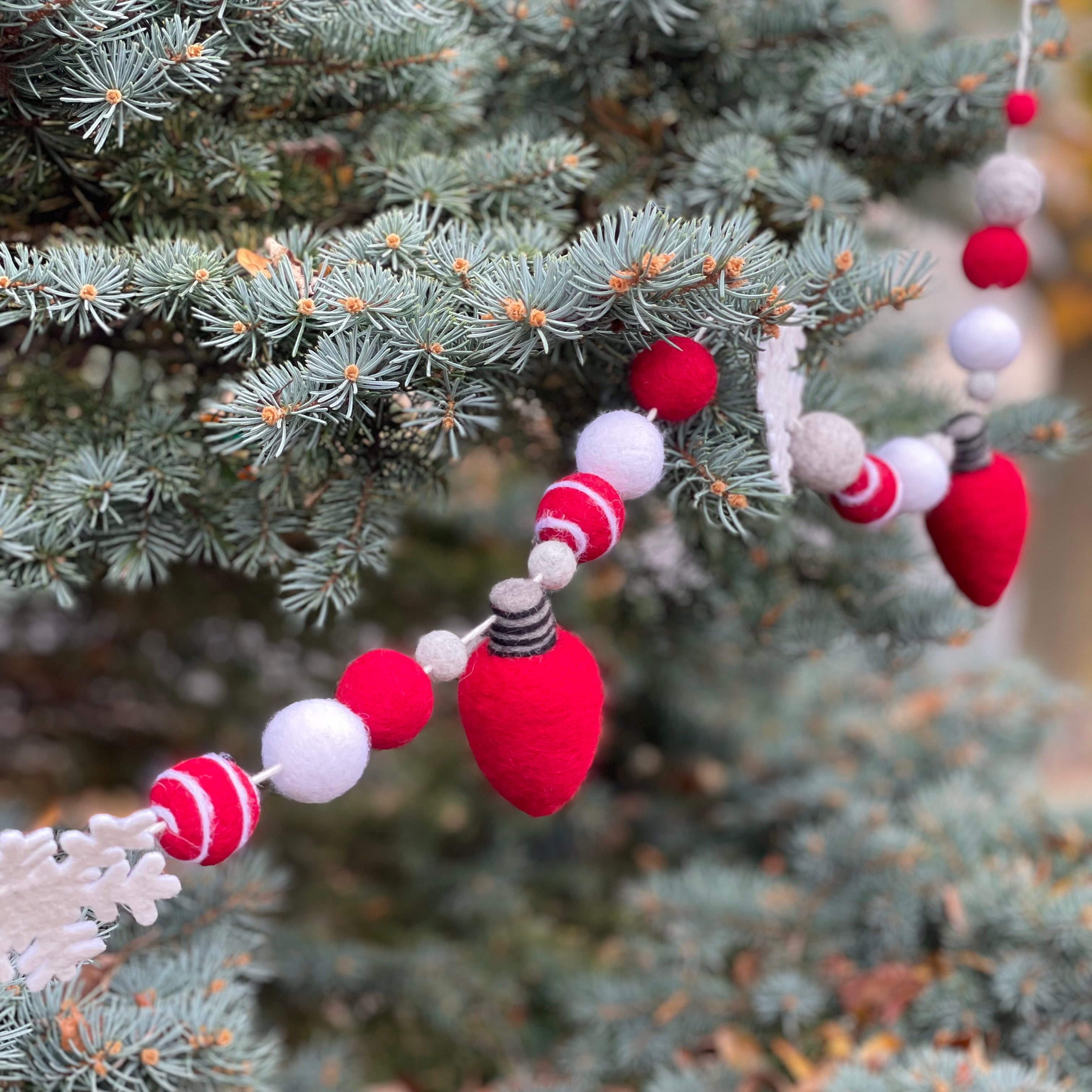 Holiday Lights Wool Garland - Kit or Finished Garland