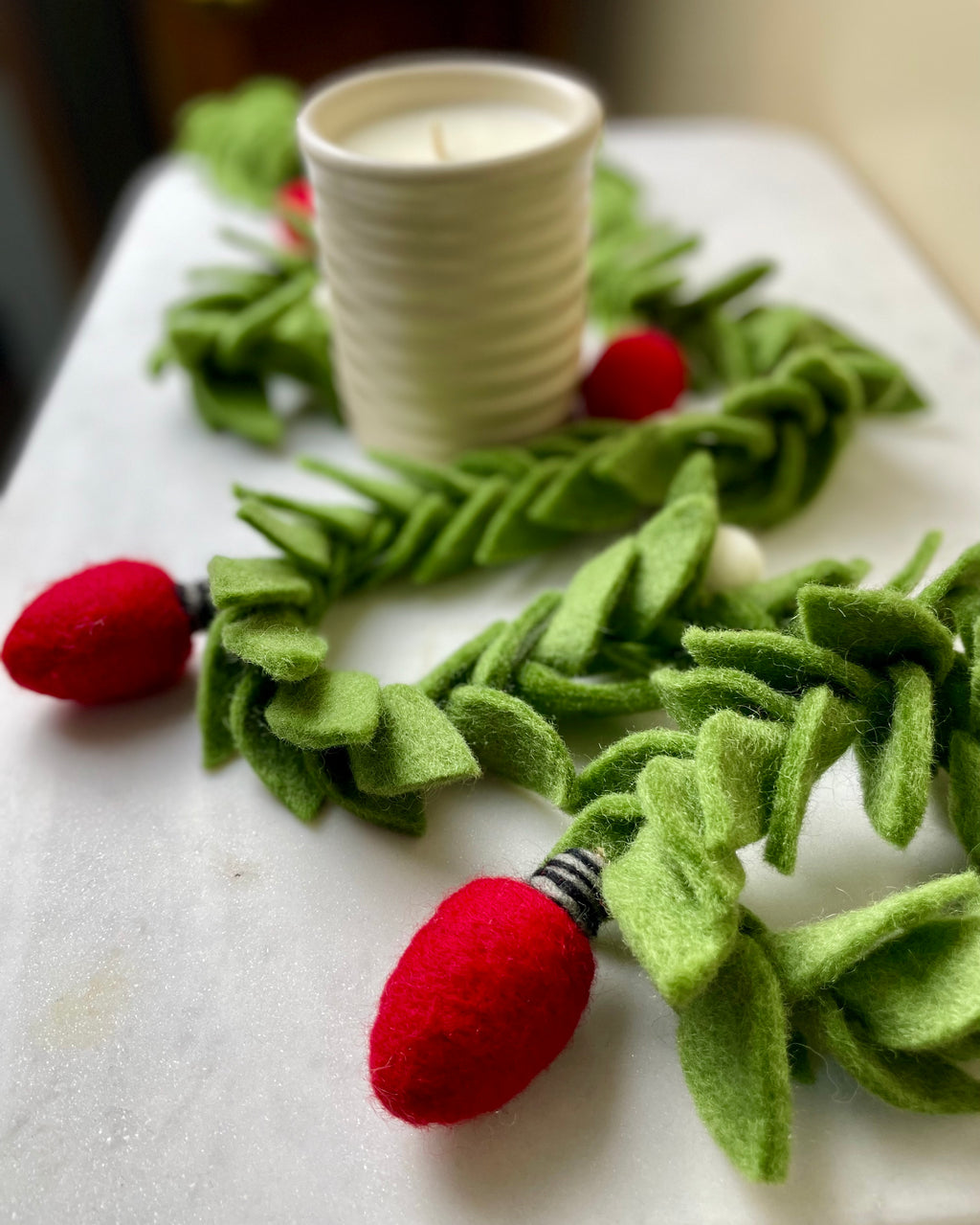 Laurel Leaf Wool Garland