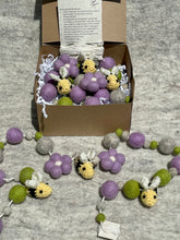Load image into Gallery viewer, DIY Bee Garland Kit - Lavender