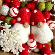 Load image into Gallery viewer, Gnome Wool Garland - Finished Garland or Kit