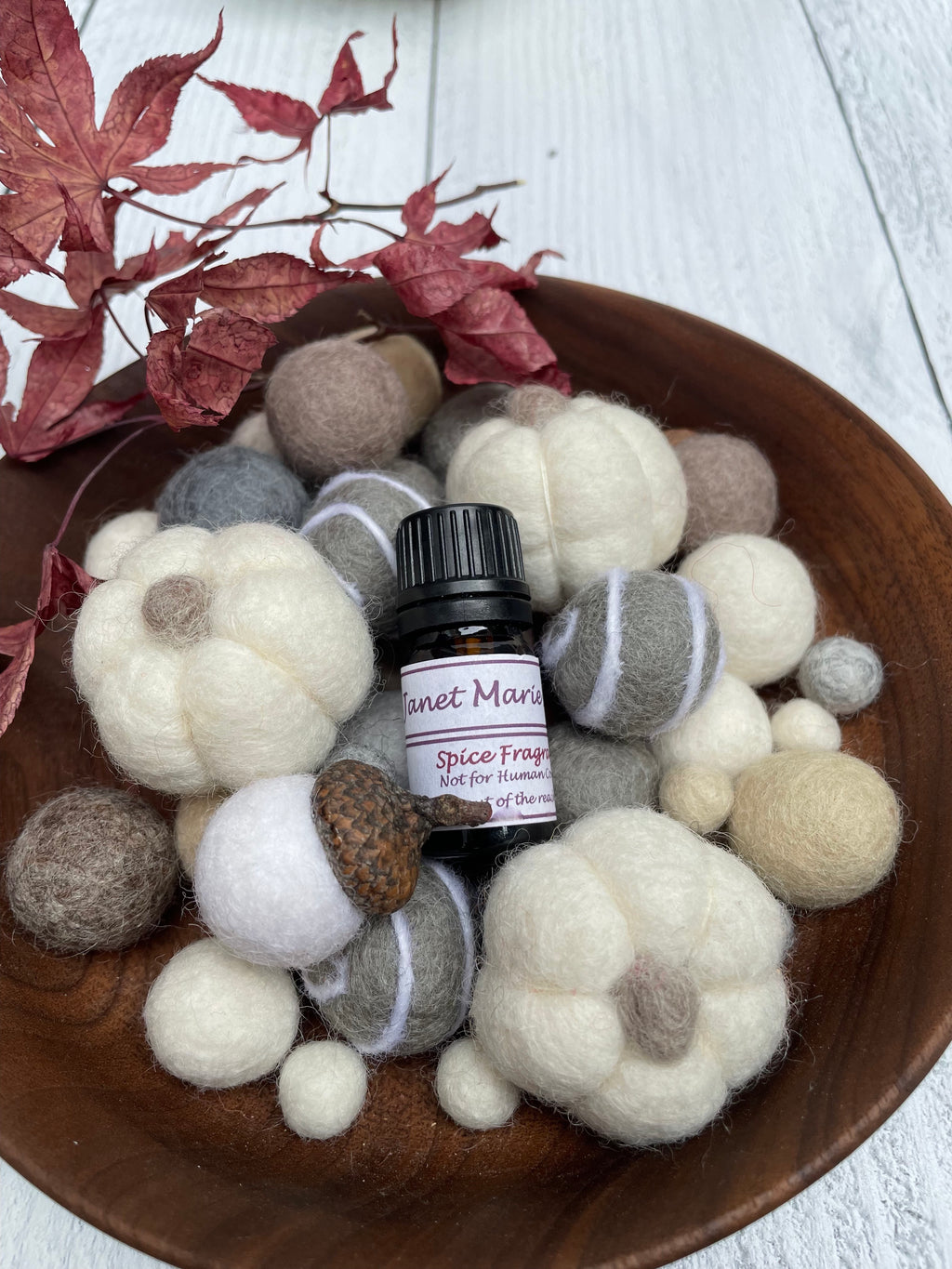 Fall Felt Potpourri Sets - Multiple Colors & Scents