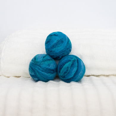 Single Merino Wool Felted Dryer Ball - Blue Stripe